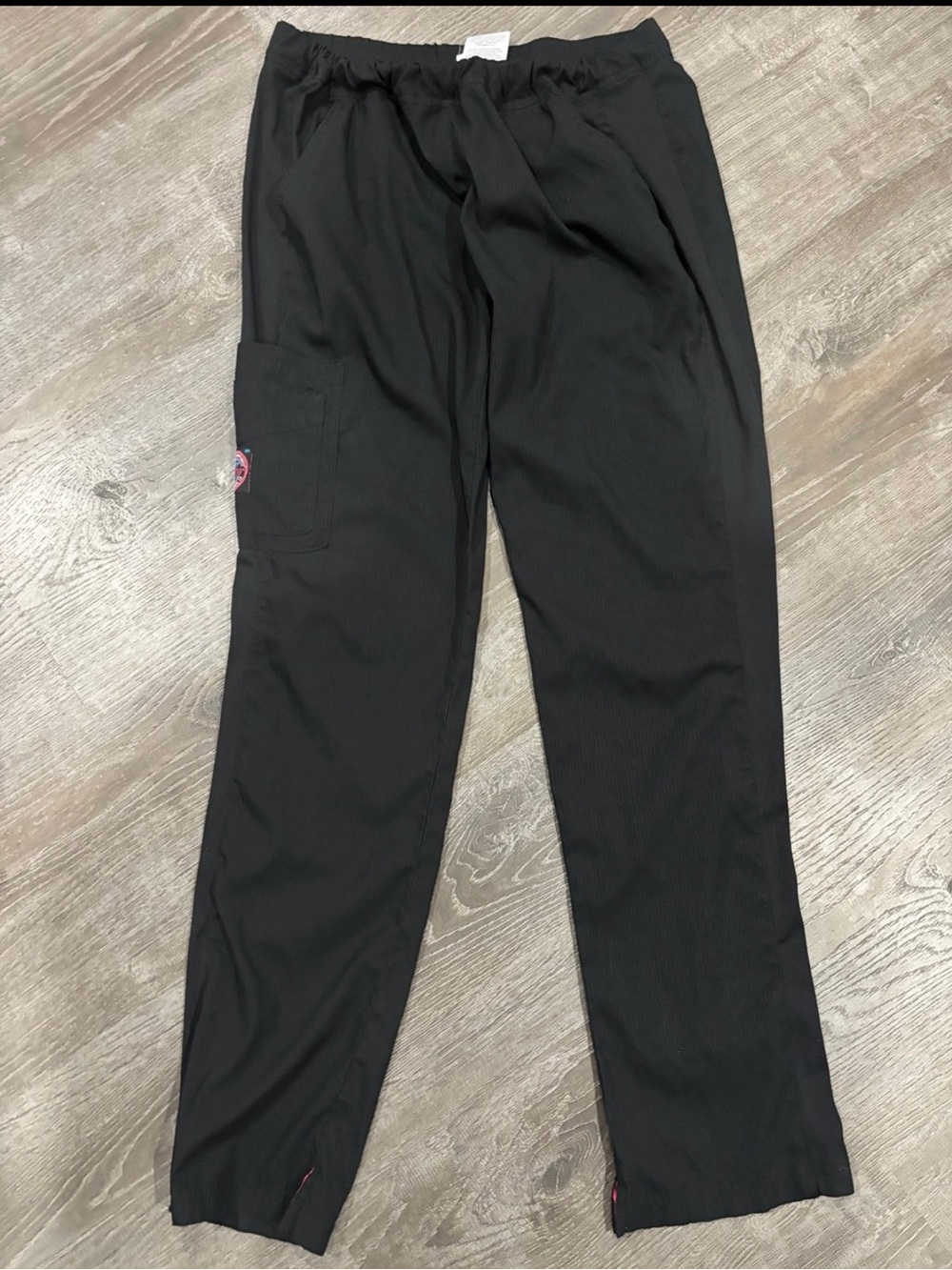 Koi lite Black pink scrub psnts medium tall MT